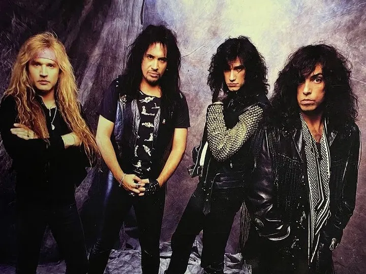KISS en vivo, Kiss My Ass Tour