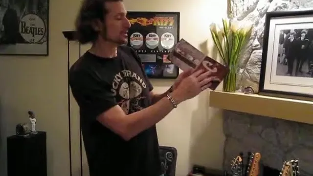 Saludo de Bruce Kulick enviado para la Expo de octubre 2009