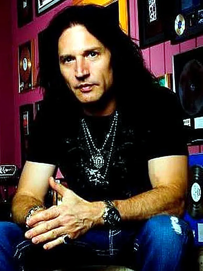 Retrato de Eric Singer