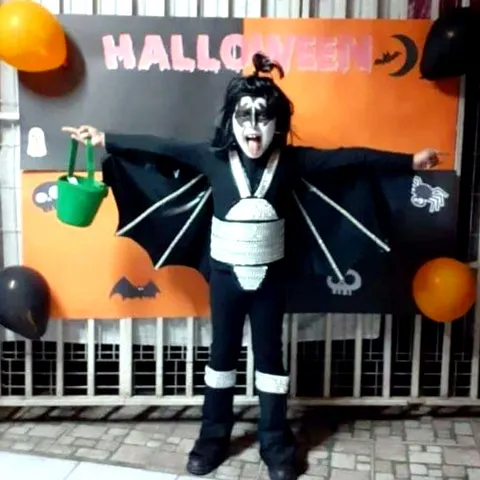 Disfrazado de KISS para Halloween